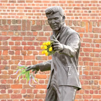 Custom life size metal bronze billy fury sculpture