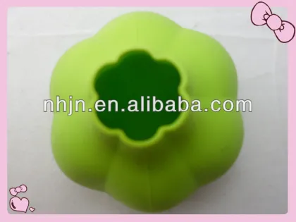 New Best Seller silicone design garlic peeler\Lekue