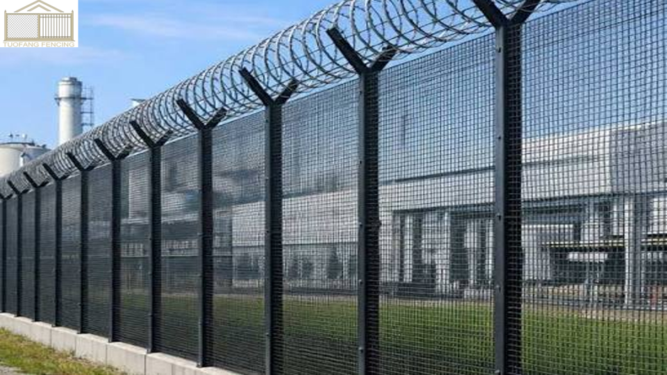 prison fence 6