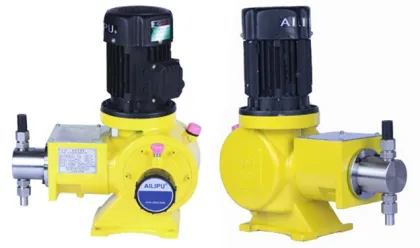 Mechanical plunger metering pump