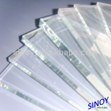 3-19mm اضافية واضحة منخفضة من الحديد فائقة تعويم الزجاج للبناء 3-19mm اضافية واضحة منخفضة من الحديد فائقة تعويم الزجاج للبناء