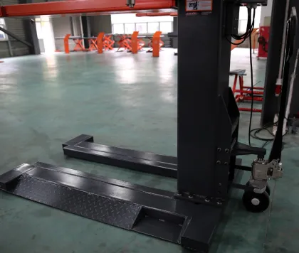 EAE mobile single post car lift 1 post moblie movable hydraulic car lift with CE