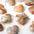 Stone de palma de cristal de forma de corazón para la decoración