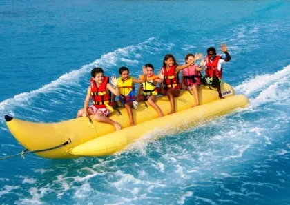 6 children banana boat for sale inflatable water boat water ski tube Banana shape inflatable boats