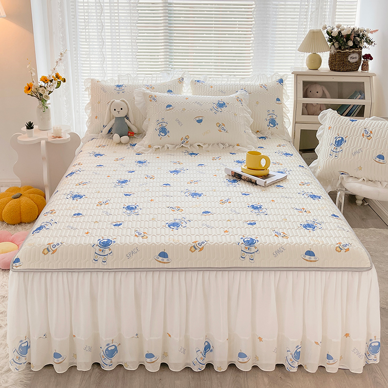 Luxury Bedding With Skirt 9 Jpg