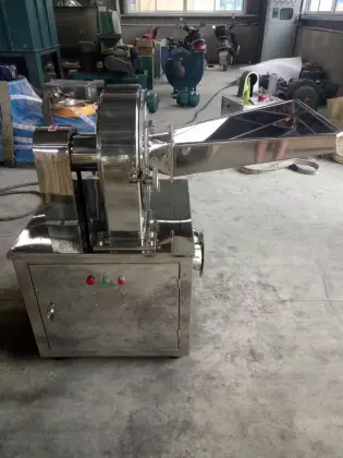 Black pepper white pepper grinding machine