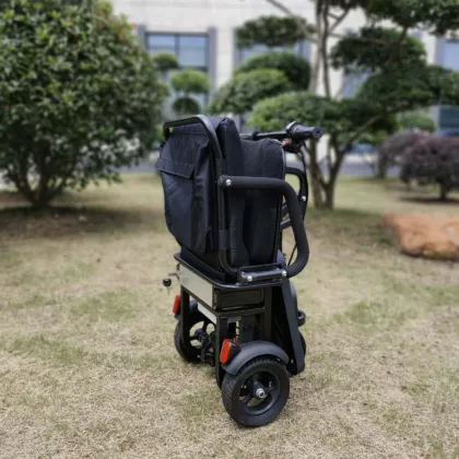 Electric Tricycle Scooters for Disabled and Elderly: Aluminium Alloy Frame Foldable Mobility Scooter