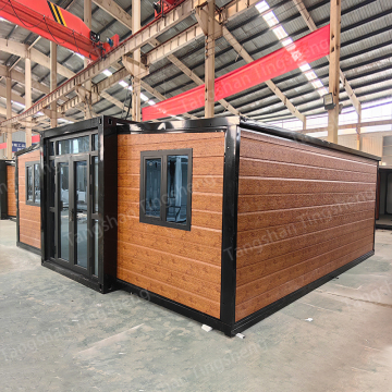 Luxury Movable Foldable Container Houses: 2-4 Bedrooms, 40ft x 20ft, Prefab for Sale