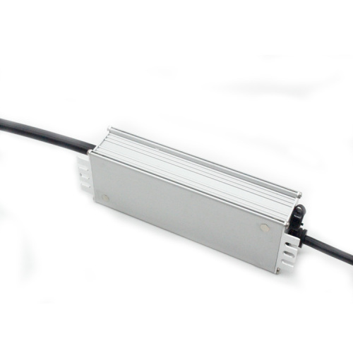 200W는 조정 가능한 전력 공급을지도했습니다