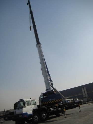 TRUCK CRANE (GT550E)