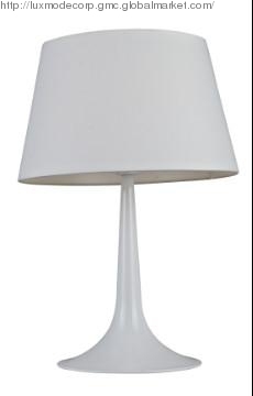 LT032 Table Lamp