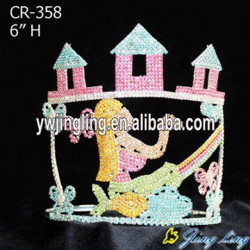 Corona del desfile color Castillo de la bella princesa sirena