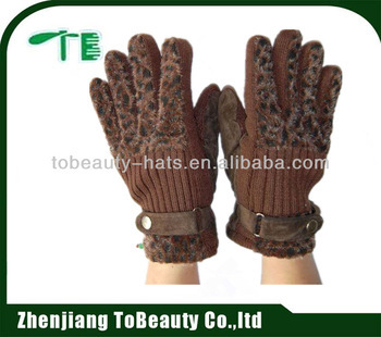 chamois leather glove
