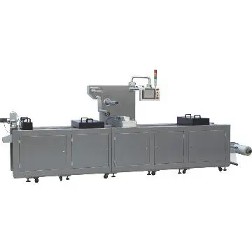 Full-automatic continuous stretching vacuum packaging machine