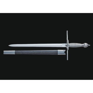 Spada corta storica con incisione dettagliata