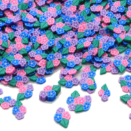 Niedliche heiße Tonblumen mit Blättern Slice Polymer Clay Streusel für Kunsthandwerk machen Nail Art Decor Scrapbooking DIY Zubehör 5mm