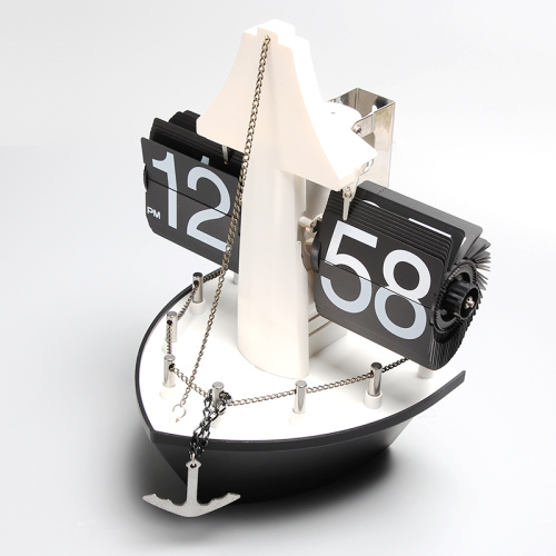 Attractive gift item retro Ship flip clock