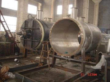 Vacuum Rake Dryer for Heat Sensitive Materials