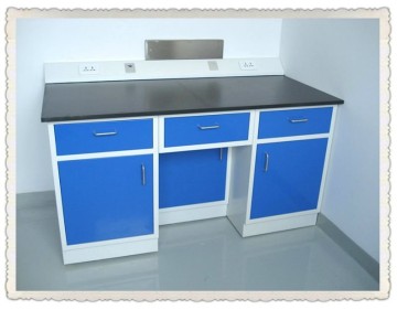 lab table