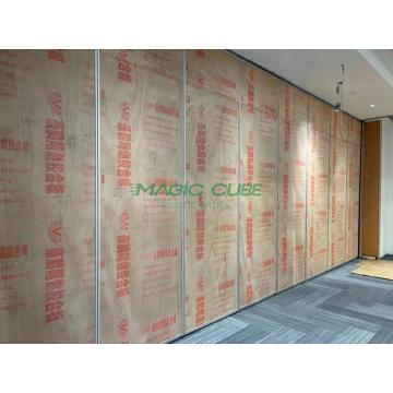 sound insulation Operable Wall For Office