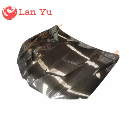 Carbon Fiber Engine Bonnet for Lamborghini Urus