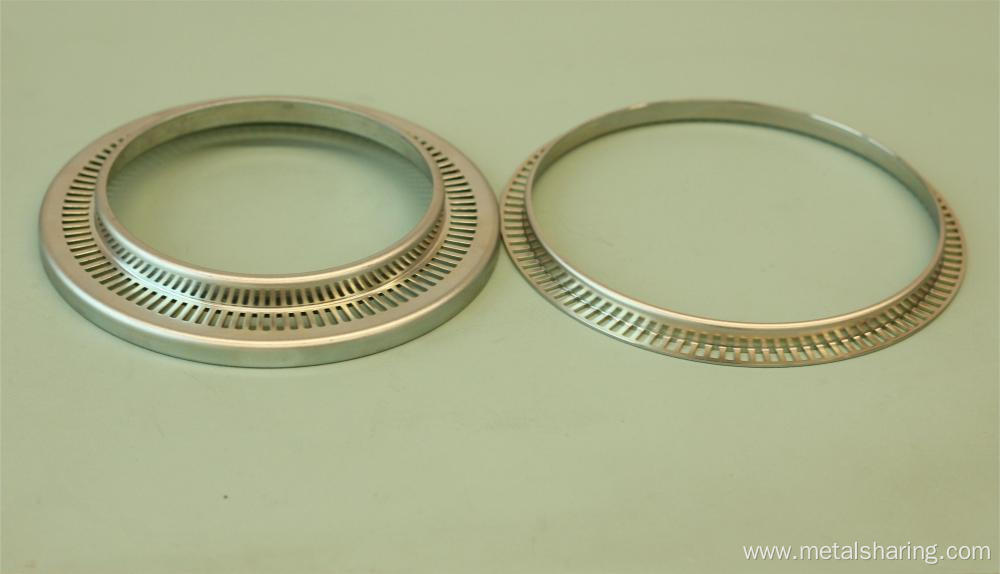 Customized non-calibrated metal bearings