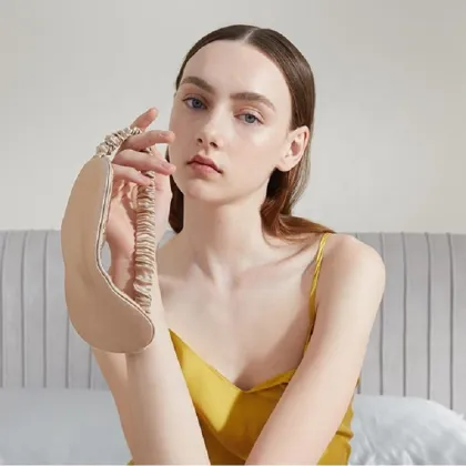 Pure 19mm Silk Floss Pure Silk Sleep mask