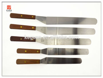 G-332 hot sales popular wooden handle stainless steel curved cake spatula