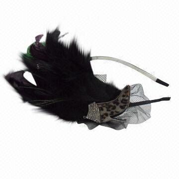 Chic Fascinator, Embellished with Fashion Diamante High-heeled Shoe