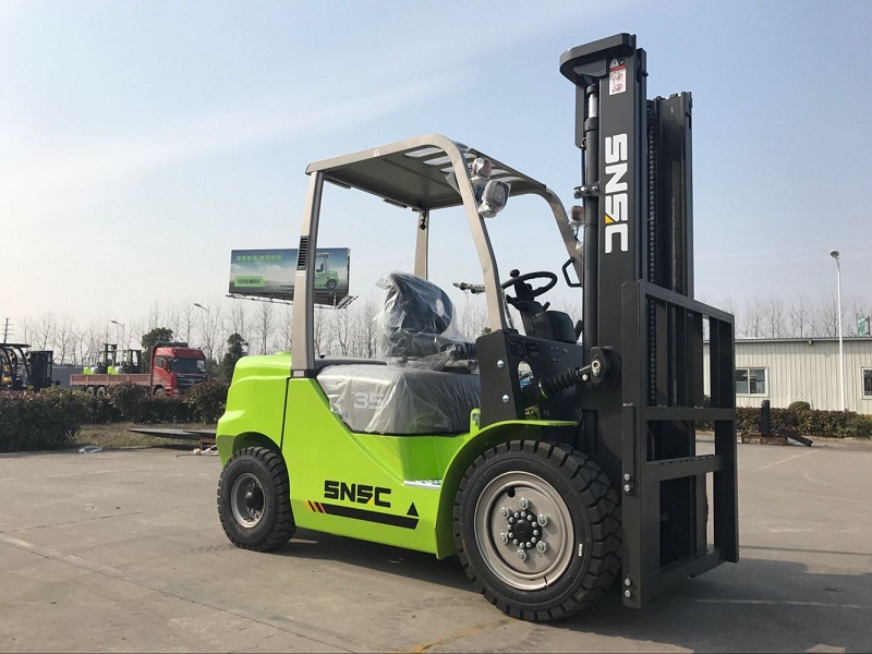 3.5 Ton Chariot 3.5 Ton Chariot