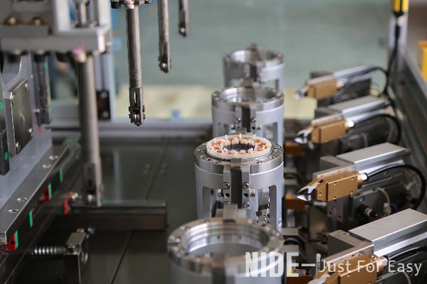 BLDC stator-winding-machine