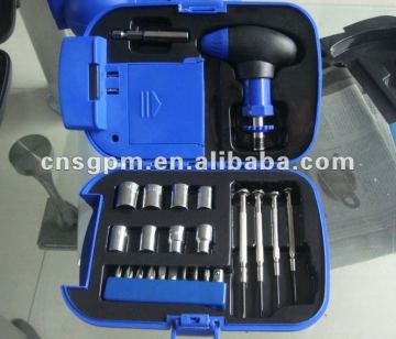 Portable High Quality Handle Tool Sets with Flashlight