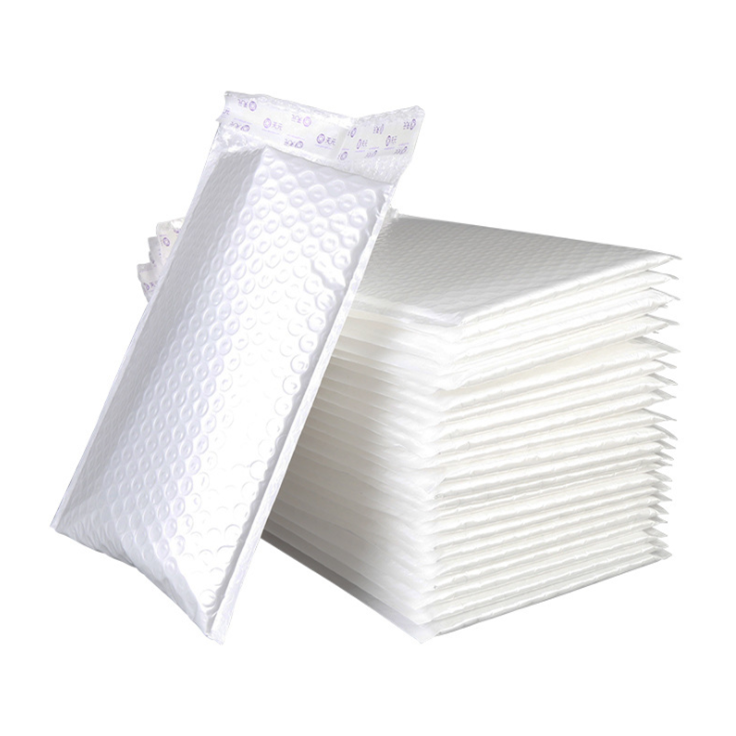 poly bubble mailers