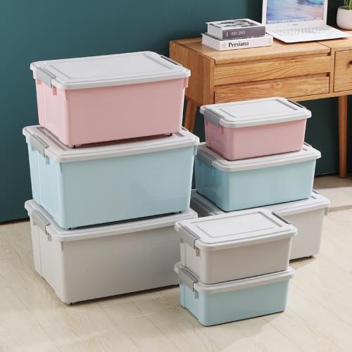 plastic storage boxes