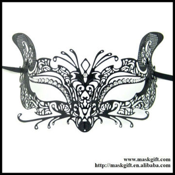 ME002-BK Perfect!!! Wholesale Luxury Venetian Cat Metal Laser Cut Mask With Rhinestone