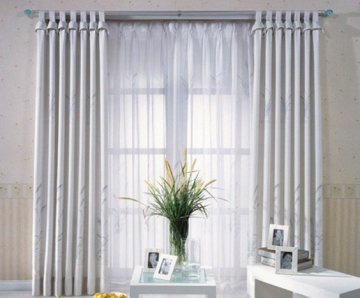 window curtains/ eyelet curtains