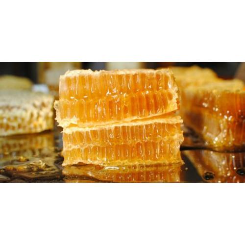 Premium quality pure natural comb honey