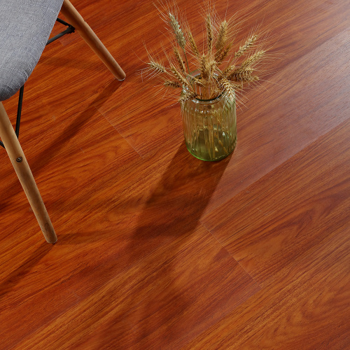 Natural wood finish high quality laminate floor