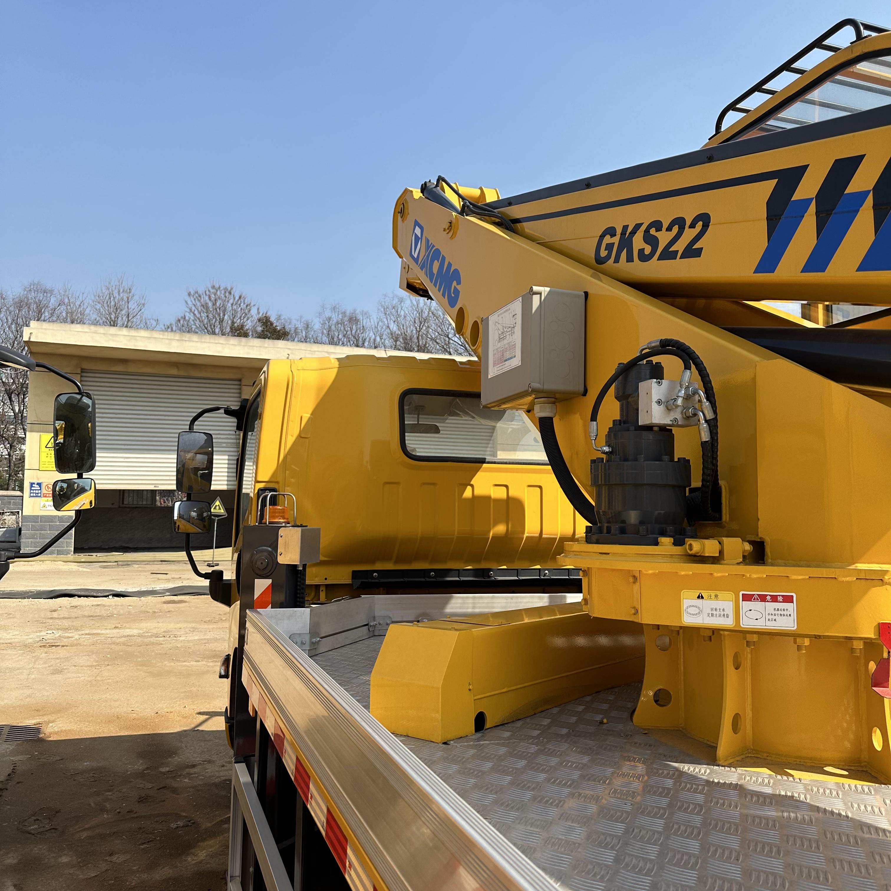 Aerial work vehicle GKS22 Aerial work vehicle GKS22