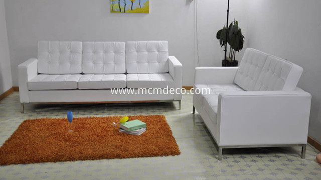 Florence Knoll 2 Seater Sofa in White Leather