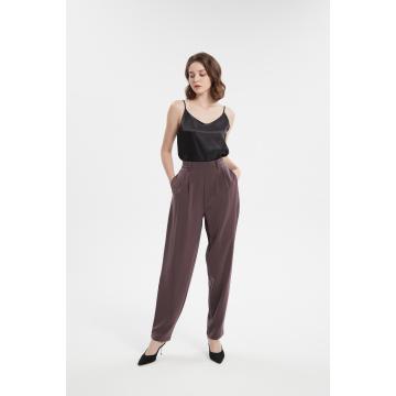 traje de mujer de pantalón de moda