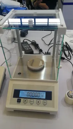 Laboratory Analytical Balances and Scales 0.001 Precision