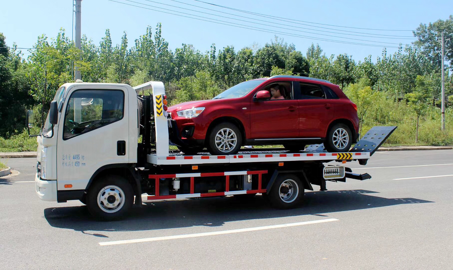 3 tons Light-duty flatbed tow truck