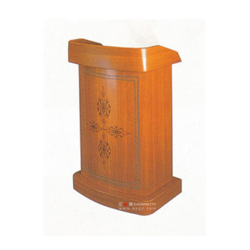 Podium mimbar kayu untuk gereja di area publik