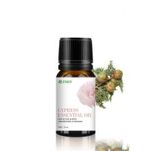 vendre en gros en gros de qualité thérapeutique Cypress biologique Huile essentielle pour la diffusion de l&#39;aromathérapie des soins corporels