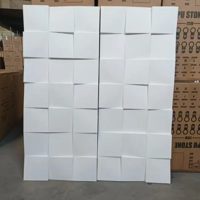 แผงผนังหิน PU น้ำหนักเบาดีไซน์วิลล่าทันสมัย