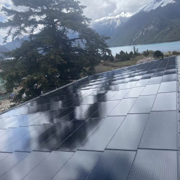 IP68 Protected Photovoltaic BIPV Monokristalline Sonnenfliesensystem