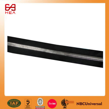 #8 wholesale black tape metal long chain zipper with whiten teeth