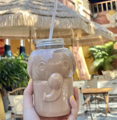 Clear Plastic Cold Pressed Juice and Bubble Tea Bottles