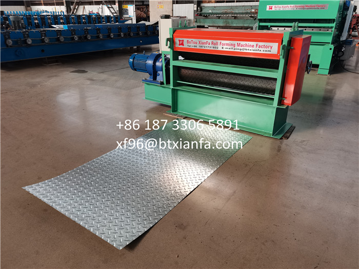 Embossed Sheet Metal Machine Jpg